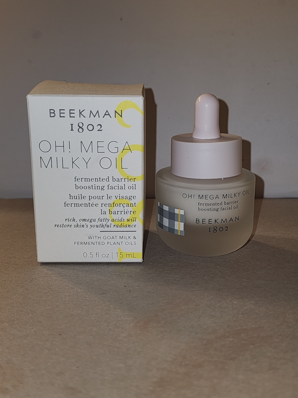 Beekman 1802 Oh! Mega Milky Oil — Soft Pink Dropper with White Box